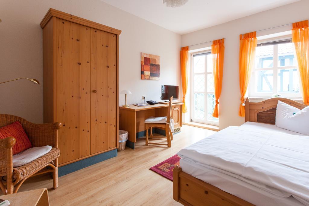 הלברשטאדט Hotel Am Grudenberg מראה חיצוני תמונה