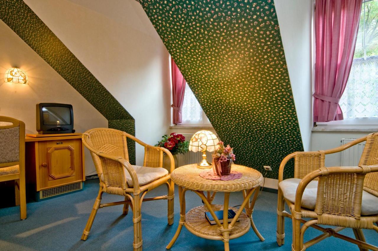 הלברשטאדט Hotel Am Grudenberg מראה חיצוני תמונה