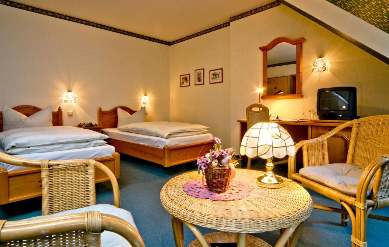 הלברשטאדט Hotel Am Grudenberg מראה חיצוני תמונה